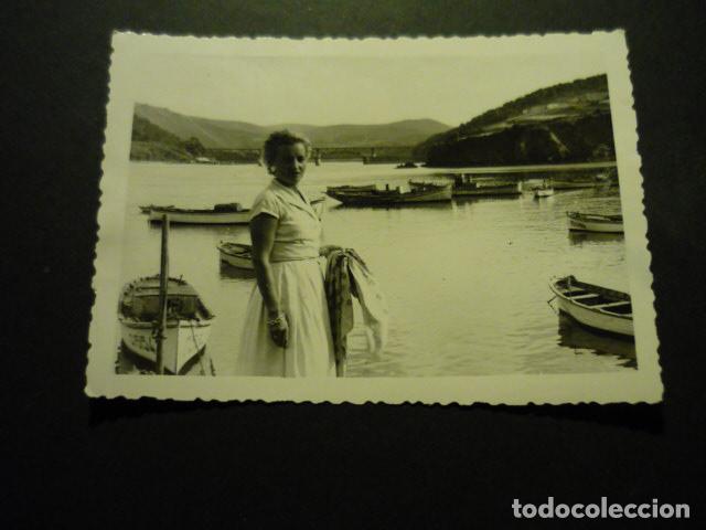 Fotograf&iacute;a antigua: EL BARQUERO LA CORU&Ntilde;A ANTIGUA FOTOGRAFIA 7,5 X 10,5 CM