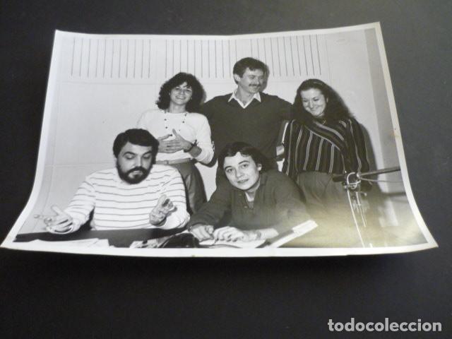 Fotograf&iacute;a antigua: PROGRAMA TERTULIAS DE RADIO 3 ANTIGUA FOTOGRAFIA 18 X 24 CM