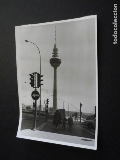 Fotografia antica: MADRID RADIO TELEVISION ESPA&Ntilde;OLA PIRULI ANTIGUA FOTOGRAFIA 18 X 12 CM