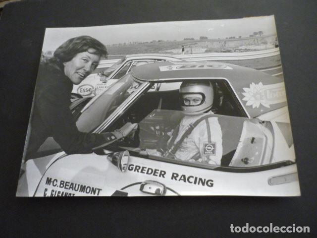 Fotograf&iacute;a antigua: MARIE CLAUDE BEAUMONT MUJER CORREDOR AUTOMOVILISMO ANTIGUA FOTOGRAFIA 24 X 18 CM