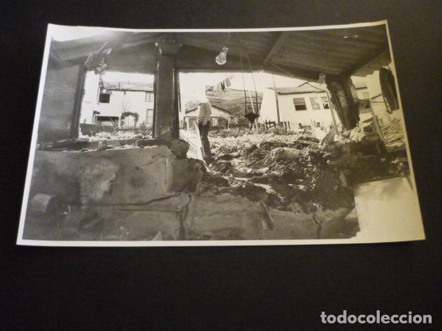 Fotografia antiga: BILBAO BARRIO DE MAZUSTEGUI EXPLOSION ANTIGUA FOTOGRAFIA 17 X 25 CM