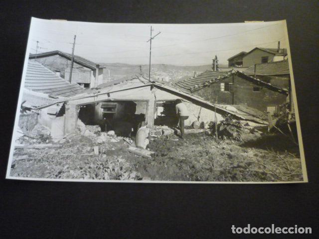 Antique Photography: BILBAO BARRIO DE MAZUSTEGUI EXPLOSION ANTIGUA FOTOGRAFIA 17 X 25 CM
