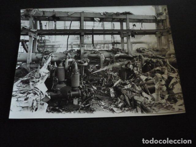 Antique Photography: BARCELONA PLANTA DE GAS EXPLOSION ANTIGUA FOTOGRAFIA 24 X 18 CM