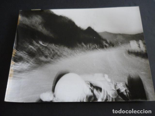 Antique Photography: GRAN PREMIO DE FRANCIA CIRCUITO CHARADE JIM CLARK AUTOMOVILISMO 1965 ANTIGUA FOTOGRAFIA 18 X 24 CM