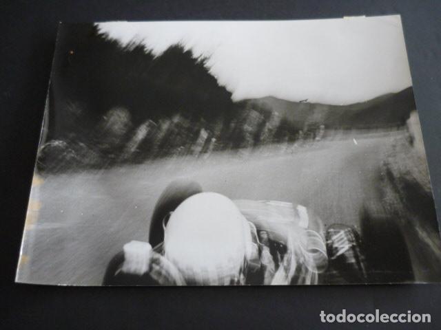 Antique Photography: GRAN PREMIO DE FRANCIA CIRCUITO CHARADE JIM CLARK AUTOMOVILISMO 1965 ANTIGUA FOTOGRAFIA 18 X 24 CM