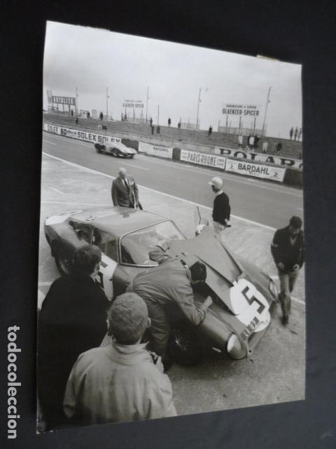 Antique Photography: LAS XXIV HORAS DE LEMANS AUTOMOVILISMO 1965 ANTIGUA FOTOGRAFIA 18 X 24 CM