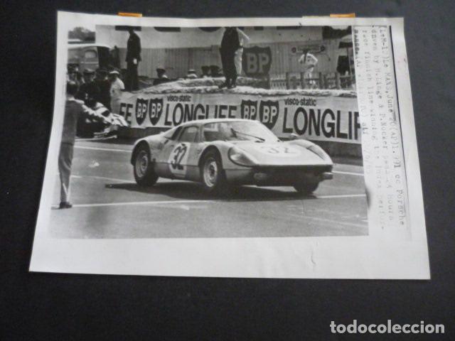 Antique Photography: LAS XXIV HORAS DE LE MANS AUTOMOVILISMO 1965 ANTIGUA FOTOGRAFIA 21 X 16 CM