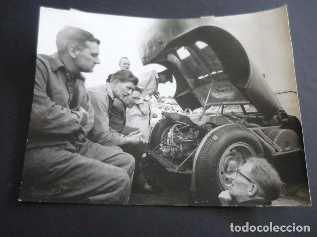 Antique Photography: LAS XXIV HORAS DE LE MANS AUTOMOVILISMO 1965 ANTIGUA FOTOGRAFIA 24 X 18 CM