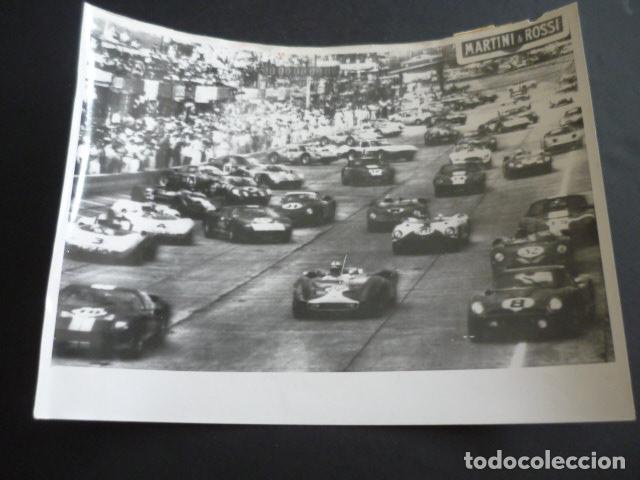 Antique Photography: LAS 12 HORAS DE SEBRING FLORIDA AUTOMOVILISMO 1965 ANTIGUA FOTOGRAFIA 18 X 24 CM