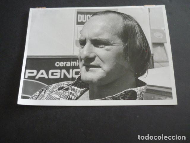 Antique Photography: MIKE HAILWOOD CORREDOR AUTOMOVILISMO ANTIGUA FOTOGRAFIA 12 X 17 CM