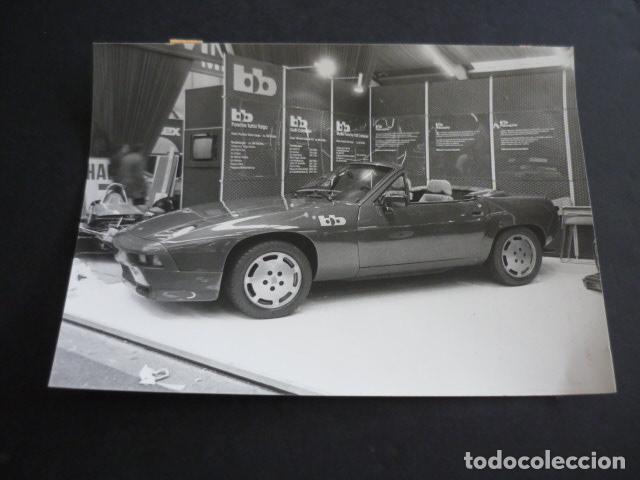 Fotograf&iacute;a antigua: GINEBRA SALON DE AUTOMOVIL PORSCHE 928 ANTIGUA FOTOGRAFIA 13 X 18 CM
