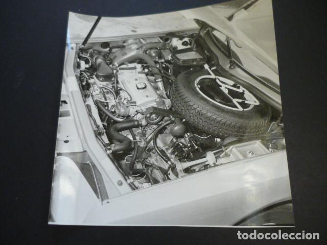 Fotograf&iacute;a antigua: AUTOMOVIL CITROEN CX ANTIGUA FOTOGRAFIA 21 X 21 CM