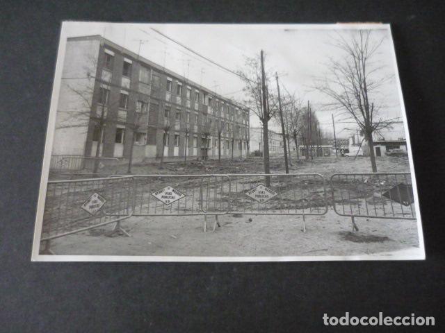 Fotograf&iacute;a antigua: MADRID BARAJAS BARRIO AEROPUERTO ANTIGUA FOTOGRAFIA 18 X 12 CM