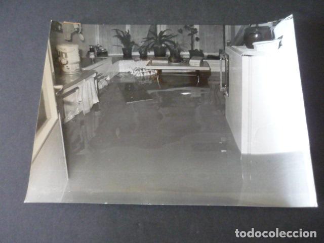 Fotografia antiga: MADRID INUNDACIONES RIO MANZANARES CALLE COMANDANTE FORTEA ANTIGUA FOTOGRAFIA 18 X 24 CM