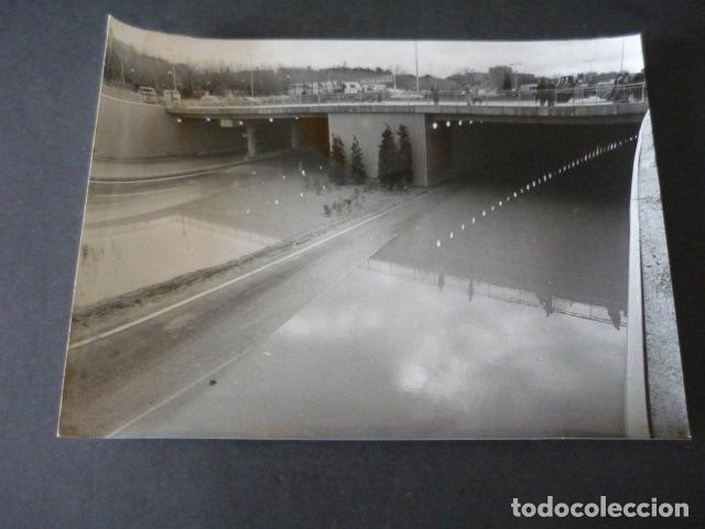 Fotograf&iacute;a antigua: MADRID INUNDACIONES RIO MANZANARES PUENTE DEL REY ANTIGUA FOTOGRAFIA 18 X 24 CM