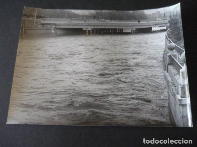 Alte Fotografie: MADRID INUNDACIONES RIO MANZANARES PUENTE DEL REY ANTIGUA FOTOGRAFIA 18 X 24 CM