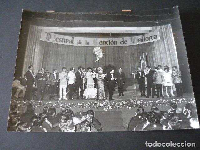 Alte Fotografie: MALLORCA FESTIVAL INTERNACIONAL DE LA CANCION ANTIGUA FOTOGRAFIA 18 X 24 CM