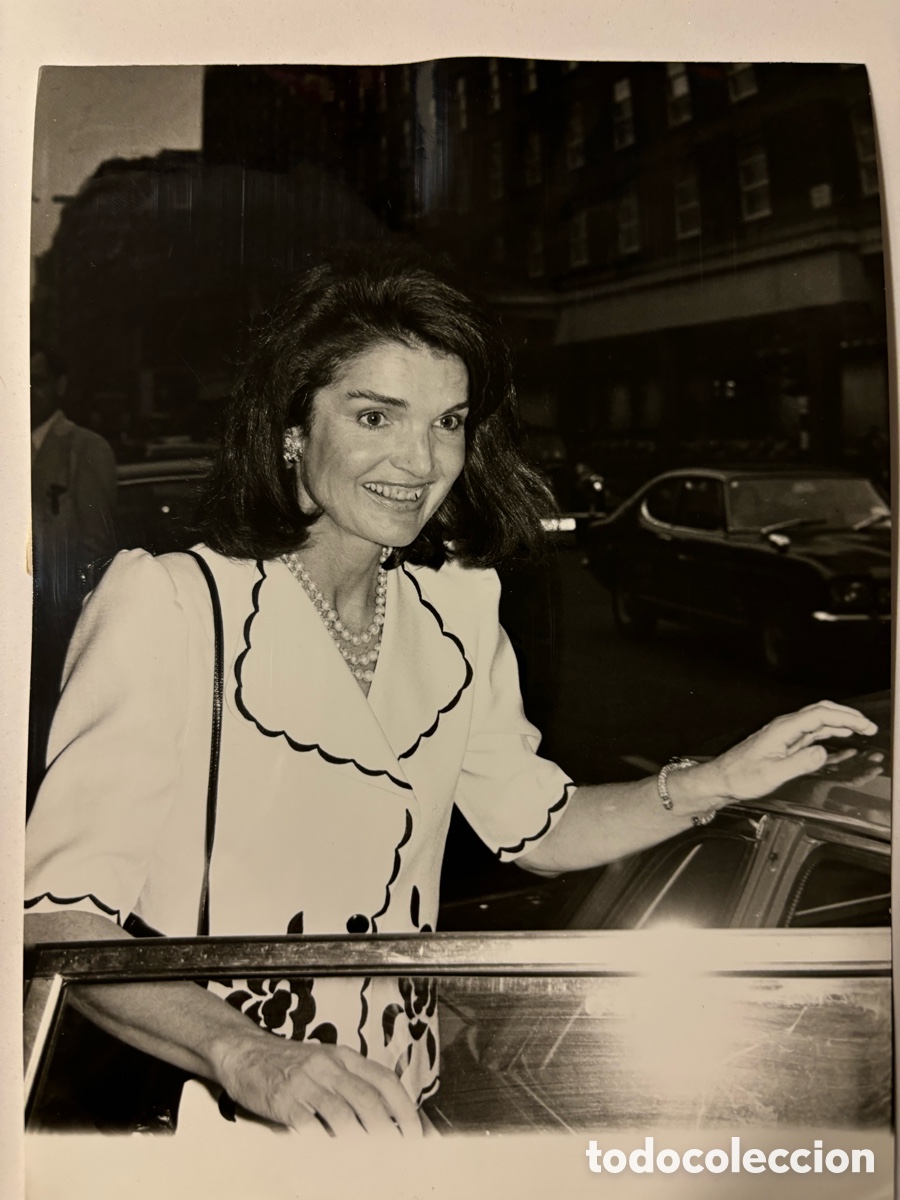 Fotograf&iacute;a antigua: Foto original de Jacqueline Kennedy en Londres