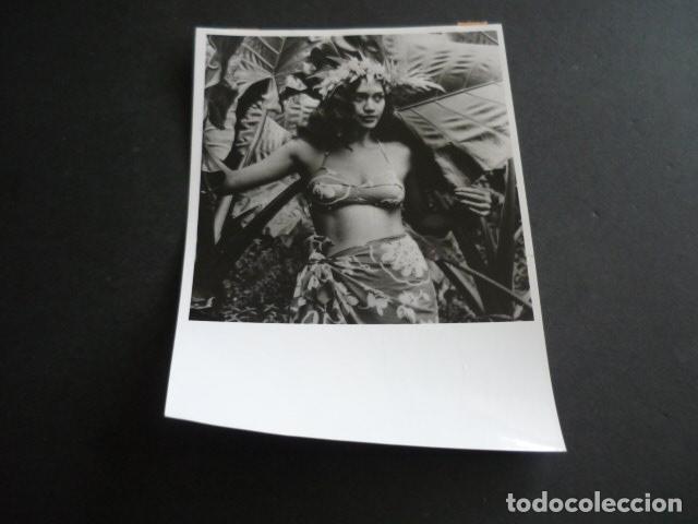 Fotograf&iacute;a antigua: TAHITI POLINESIA JOVEN VAHINES ANTIGUA FOTOGRAFIA 13 X 18 CM