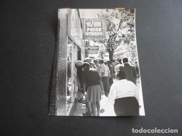 Fotograf&iacute;a antigua: JOHANNESBURG SUDADRICA ESCENA URBANA ANTIGUA FOTOGRAFIA 13 X 18 CM