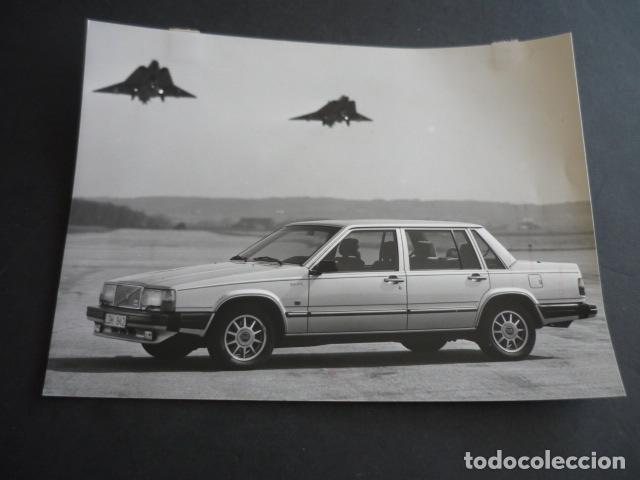 Fotograf&iacute;a antigua: VOLVO 740 TURBO INTERCOOLER AUTOMOVIL ANTIGUA FOTOGRAFIA 24 X 18 CM