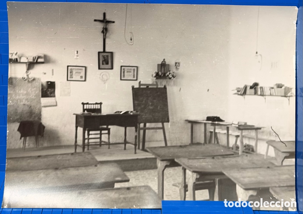 Fotograf&iacute;a antigua: FOTOGRAF&Iacute;A ESCUELA NACIONAL CORRAL RUBIO ALBACETE. - AULA ESCOLAR. 24x18cms