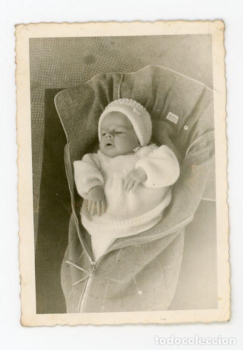 Fotograf&iacute;a antigua: GALLEGOS. LAS REGUERAS. ASTURIAS. FOTO JOSE MARIA. POSTMORTEM INFANTIL. 1959
