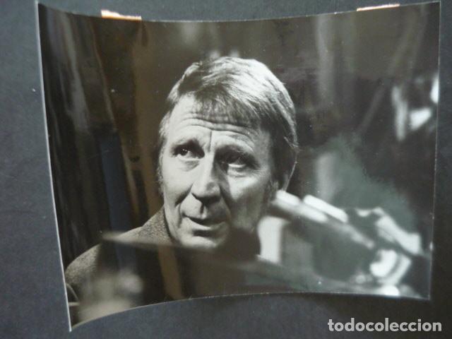 Fotograf&iacute;a antigua: TELEVISION ESPA&Ntilde;OLA DETECTIVE PUBLICO ANTIGUA FOTOGRAFIA ORIGINAL 13 X 18 CM