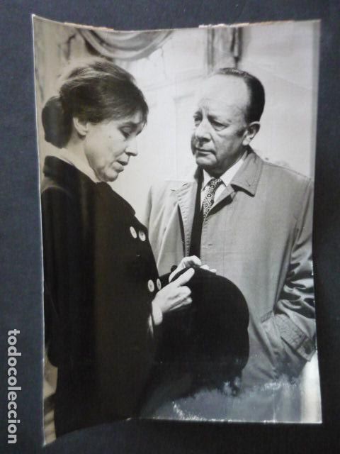 Fotograf&iacute;a antigua: TELEVISION ESPA&Ntilde;OLA SERIE EL COMISARIO ANTIGUA FOTOGRAFIA ORIGINAL 13 X 18 CM