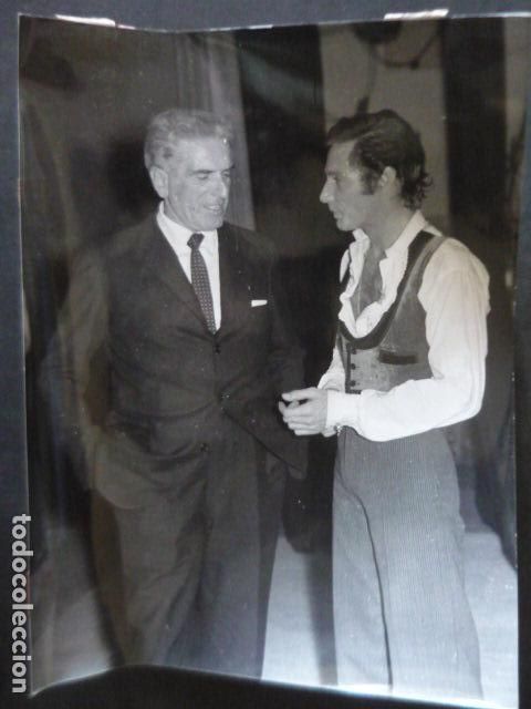 Fotograf&iacute;a antigua: RAFAEL DE CORDOVA BAILAOR BAILARIN CON ANTONIO GARRIGUES ANTIGUA FOTOGRAFIA ORIGINAL 30 X 20 CM