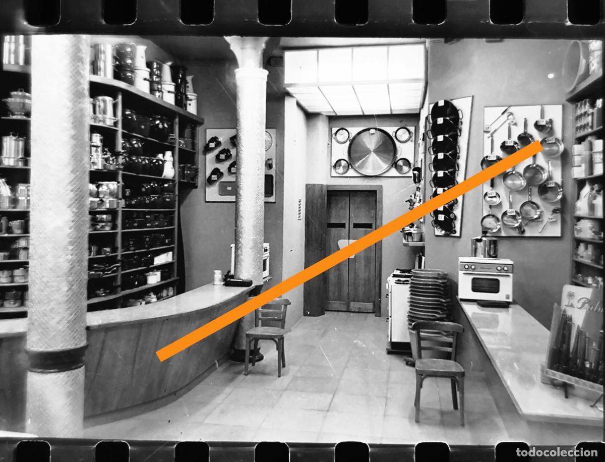 Fotograf&iacute;a antigua: Antiguo negativo de fotograf&iacute;a. Comercio vintage de electrodom&eacute;sticos y menaje. Valencia a&ntilde;os 50/60