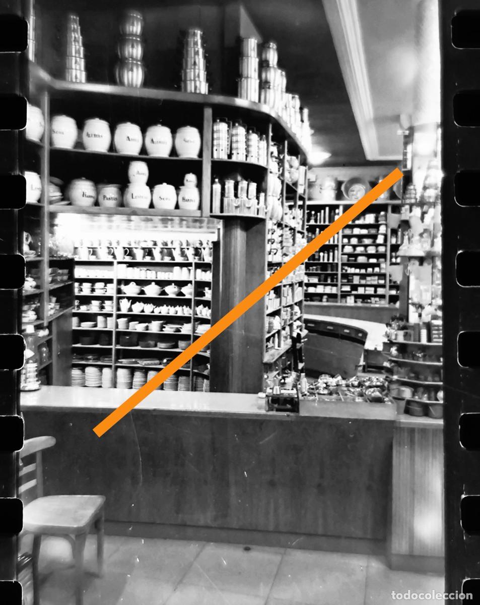 Fotograf&iacute;a antigua: Antiguo negativo de fotograf&iacute;a. Comercio vintage de electrodom&eacute;sticos y menaje. Valencia a&ntilde;os 50/60
