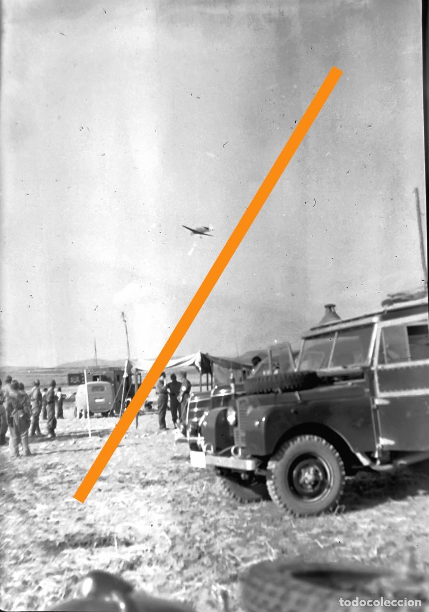 Fotograf&iacute;a antigua: Antiguo negativo de fotograf&iacute;a. Militar. A&ntilde;os 50.