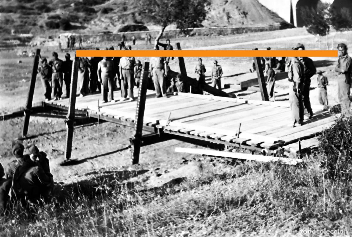Fotograf&iacute;a antigua: Antiguo negativo de fotograf&iacute;a. Militar.