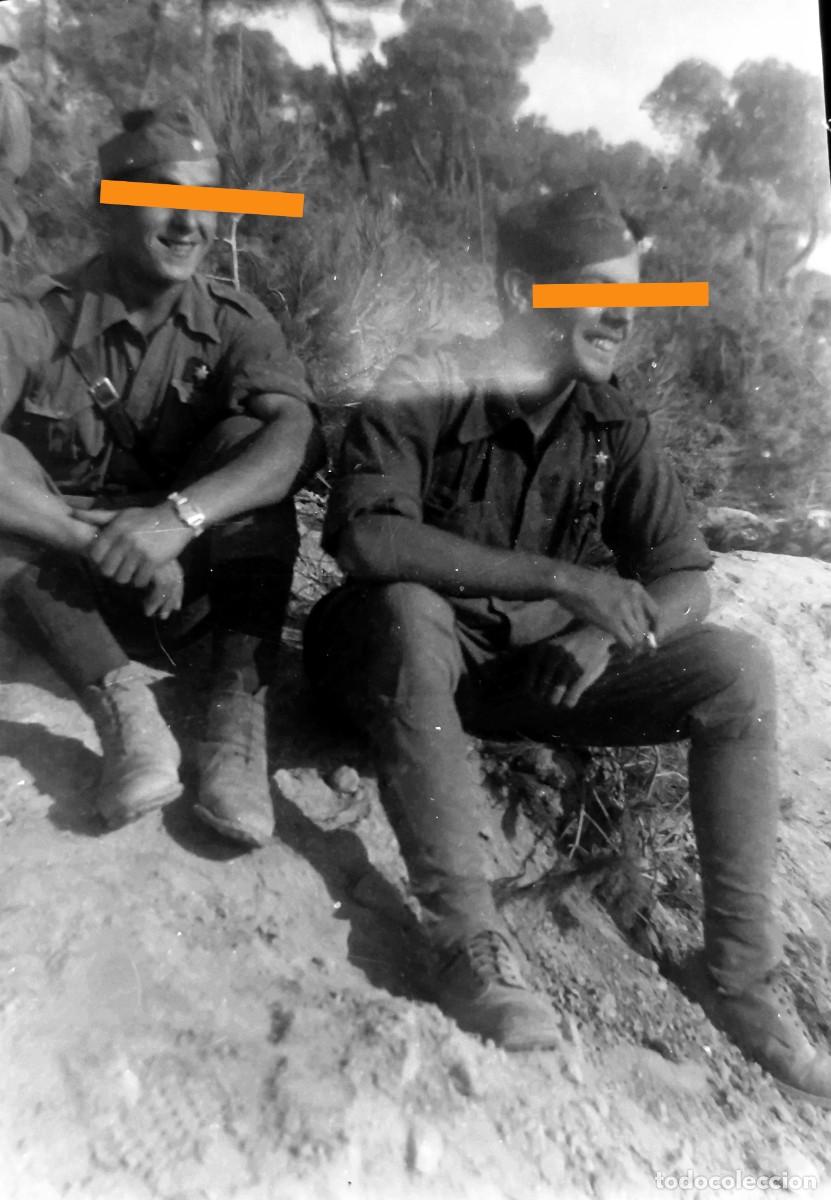 Fotograf&iacute;a antigua: Antiguo negativo de fotograf&iacute;a. Militar.