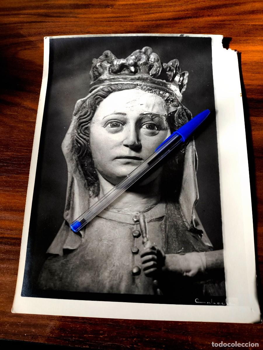 Fotograf&iacute;a antigua: VIRGEN DEL VALLE, DE CEUTA - FOTO DE ANTONIO CALVACHE - DOCUMENTA EL ACCIDENTE SUFRIDO POR LA IMAGEN