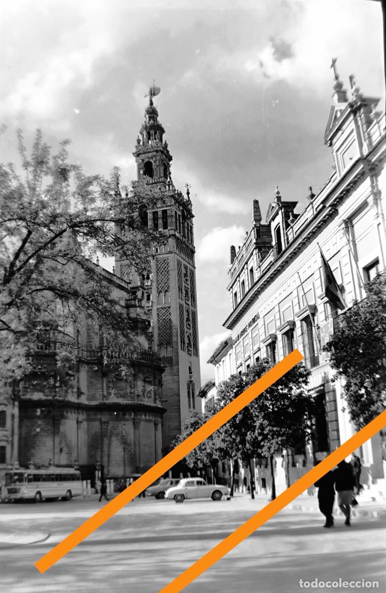 Fotograf&iacute;a antigua: Antiguo negativo de fotograf&iacute;a. Sevilla. A&ntilde;os 50.