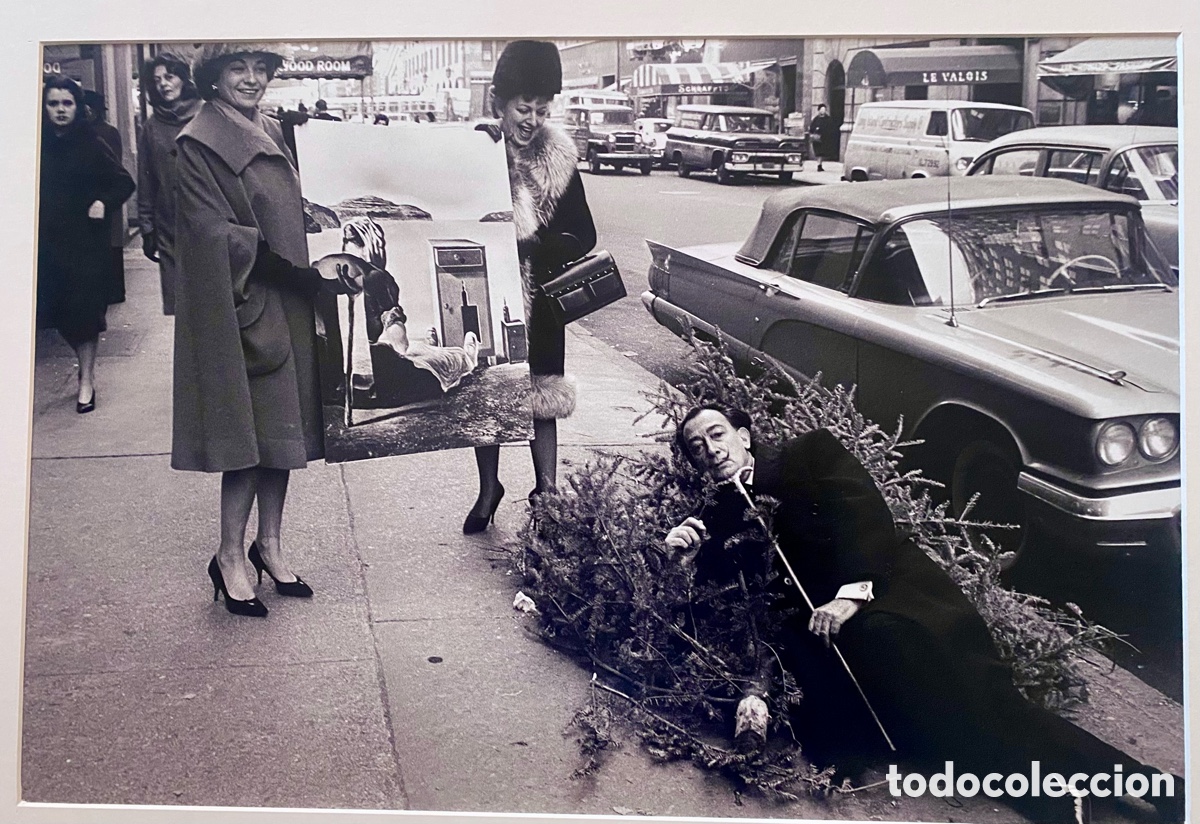 Fotograf&iacute;a antigua: Salvador Dal&iacute; en New York, 1963