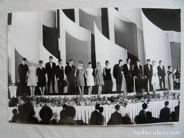 Fotografia antica: BARCELONA FESTIVAL CANCION MEDITERRANEA ANTIGUA FOTOGRAFIA ORIGINAL 12 X 17 CM