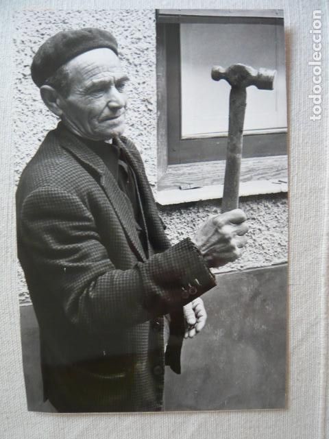 Fotografia antica: ALMODOVAR DEL CAMPO CIUDAD REAL PADRE DE ASESINADO ANTIGUA FOTOGRAFIA ORIGINAL 18 X 12 CM