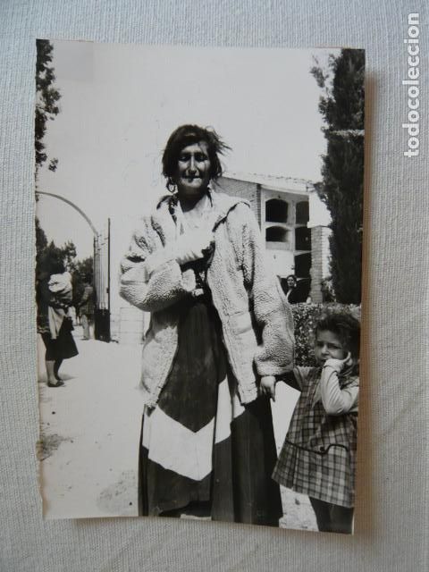 Alte Fotografie: TAUSTE ZARAGOZA ASESINATO ENTRE FAMILIAS GITANAS ANTIGUA FOTOGRAFIA ORIGINAL 12 X 18 CM