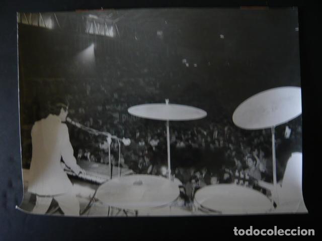 Antique Photography: MADRID EL CORTE INGLES FESTIVAL DE LOS IDOLOS 1968 ANTIGUA FOTOGRAFIA ORIGINAL 18 X 24 CM
