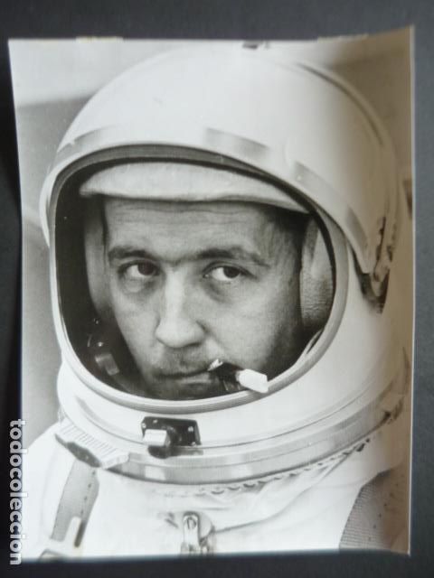 Fotografia antica: JAMES MCDIVITT ASTRONAUTA NASA ANTIGUA FOTOGRAFIA ORIGINAL 18 X 24 CM