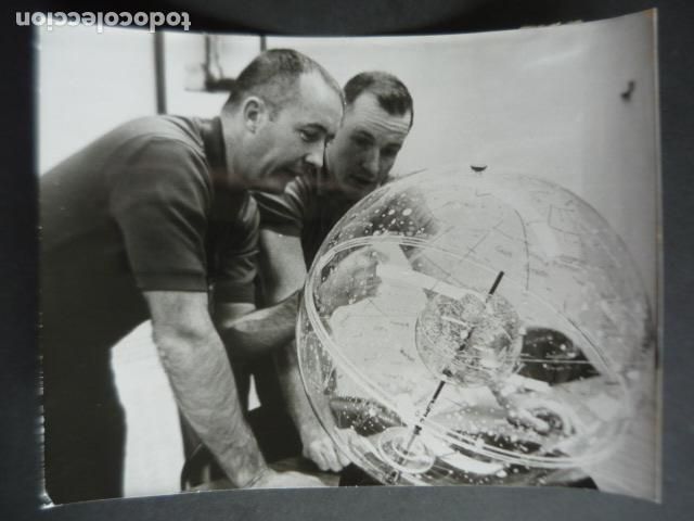 Fotograf&iacute;a antigua: JAMES MCDIVITT ASTRONAUTA NASA ANTIGUA FOTOGRAFIA ORIGINAL 18 X 24 CM