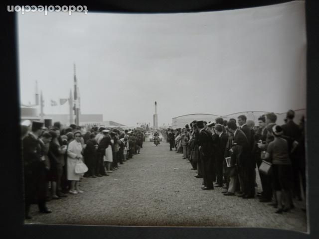 Antique Photography: JAMES MCDIVITT EDWARD WHITE ASTRONAUTAS NASA ANTIGUA FOTOGRAFIA ORIGINAL 18 X 24 CM
