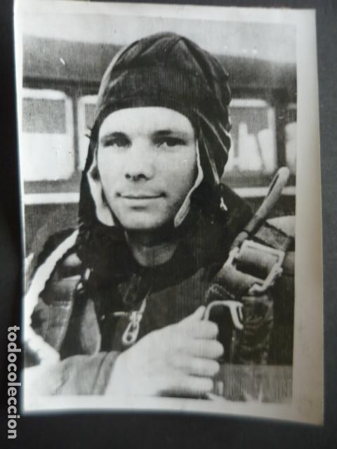 Antique Photography: YURI GAGARIN ASTRONAUTAS URSS ANTIGUA FOTOGRAFIA ORIGINAL 16 X 20 CM