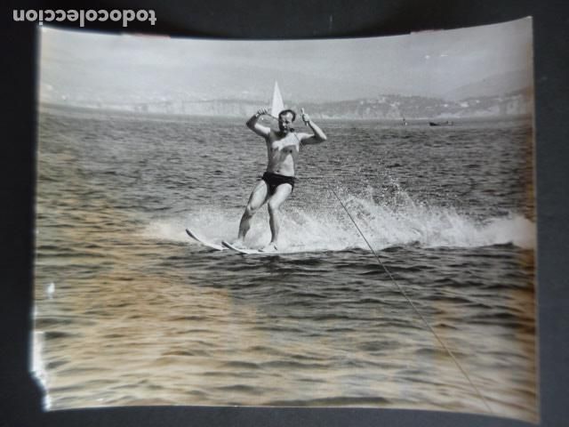 Photographie ancienne: YURI GAGARIN ASTRONAUTA URSS EN BENDOR ANTIGUA FOTOGRAFIA ORIGINAL 18 X 24 CM