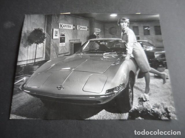 Photographie ancienne: OPEL SALON AUTOMOVIL ESTOCOLMO 1966 AUTOMOCION ANTIGUA FOTOGRAFIA ORIGINAL 18 X 24 CM