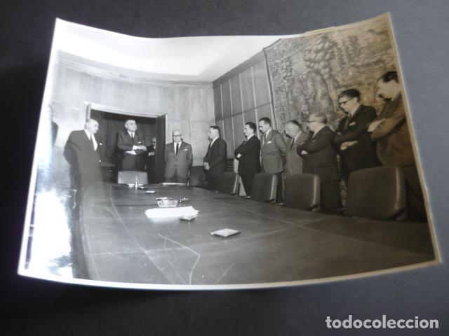 Photographie ancienne: MADRID COLEGIO OFICIAL DE ARQUITECTOS TOMA POSESION ANTIGUA FOTOGRAFIA ORIGINAL 18 X 24 CM