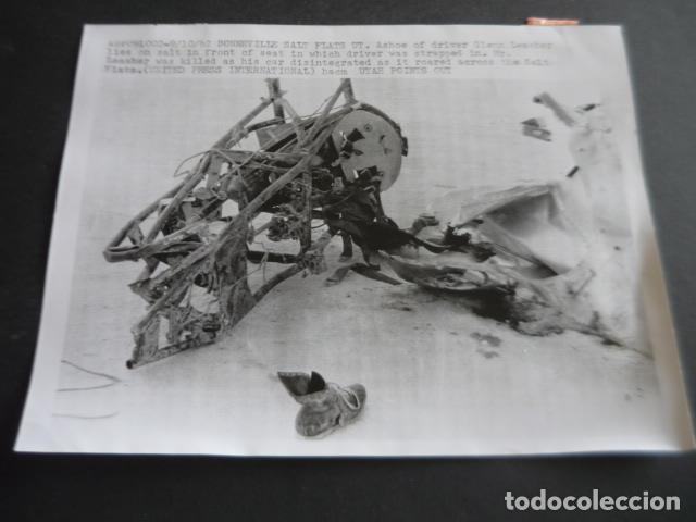 Fotograf&iacute;a antigua: CIRCUITO AUTOMOVILISMO BONNEVILLE ACCIDENTE ANTIGUA FOTOGRAFIA ORIGINAL 18 X 24 CM